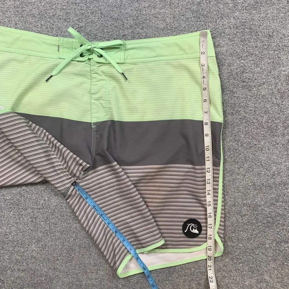 Quiksilver Board Shorts Men 38 Surfsilk Tijuana Highline Striped Beach Surf Swim